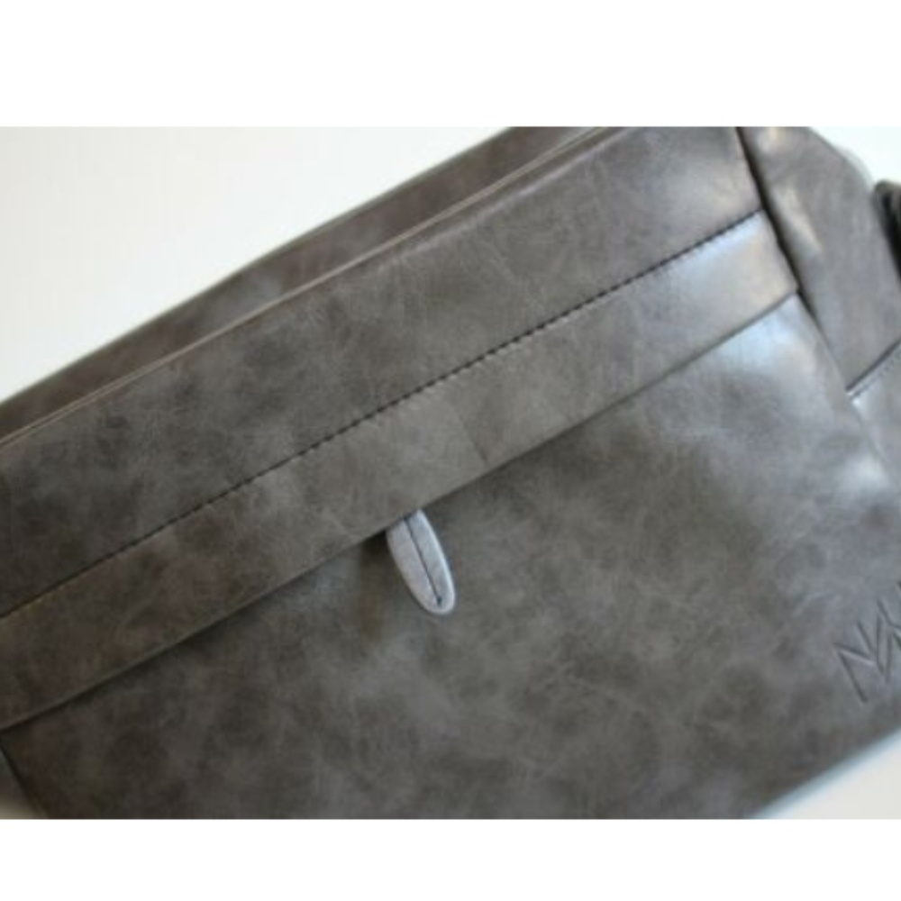Miche Men's Dopp Kit Travel Toiletry Bag Gray - Picture 2 of 5